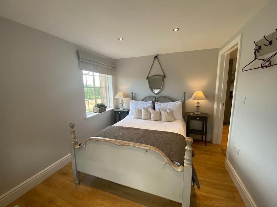 Appartamento The Coach House Alderbury Esterno foto